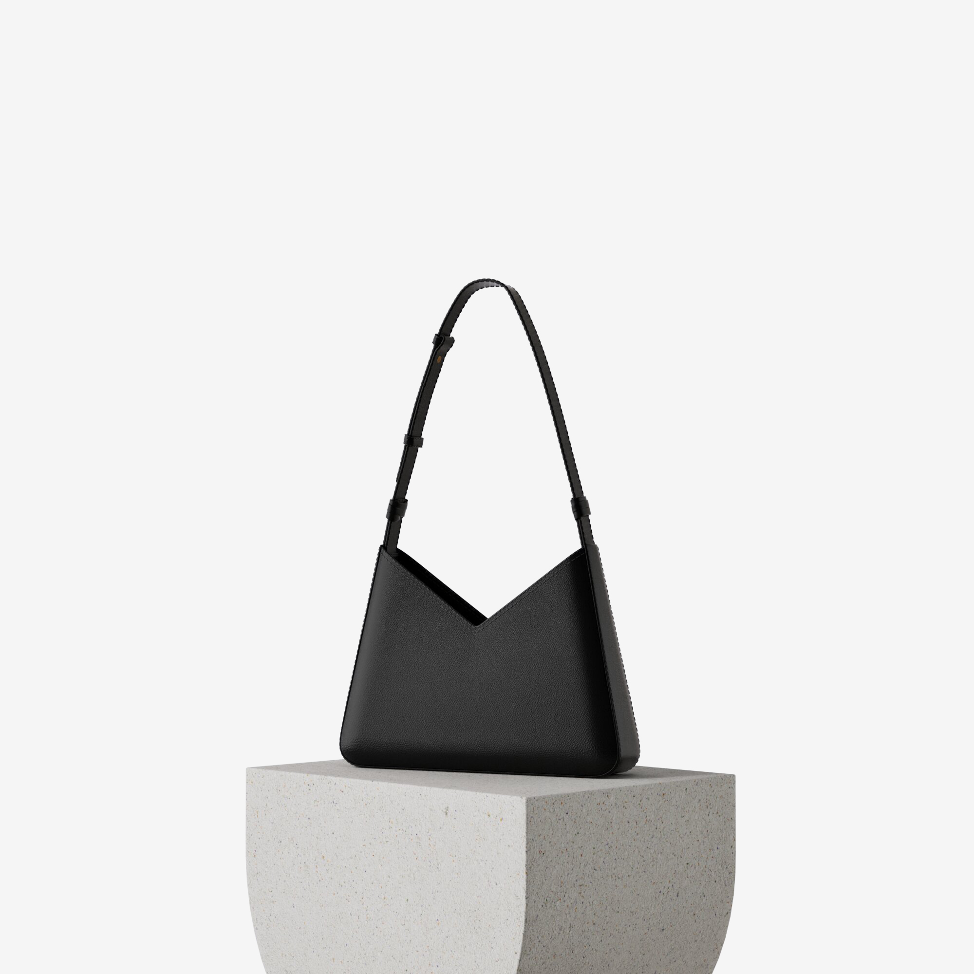 VANTESSA - The Vellura Noir